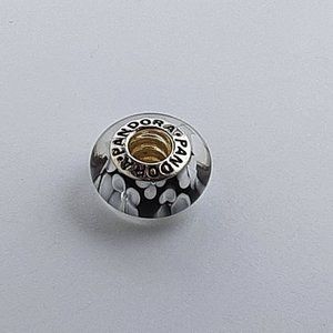 Pandora Murano Glass Charm white flower with black backdrop